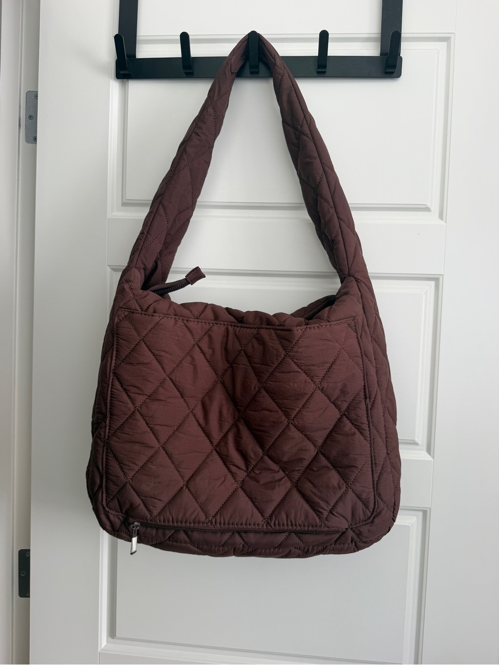 Poppy & Peonies Haul it All Quilted Shoulder Bag in Dark Brown - Picture 2 of 5